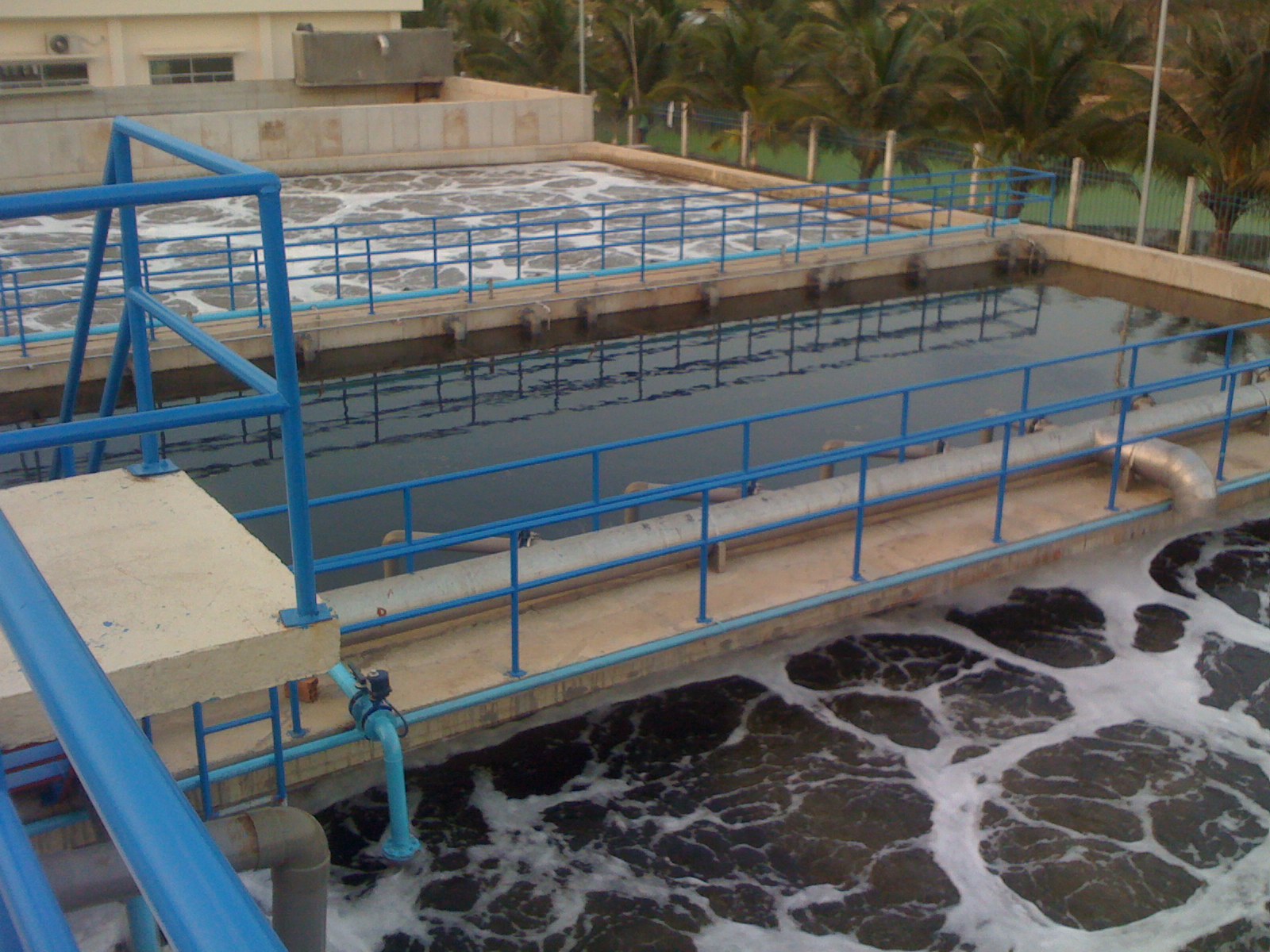 Công ty chuyên xử lý nước thải và môi trường 2